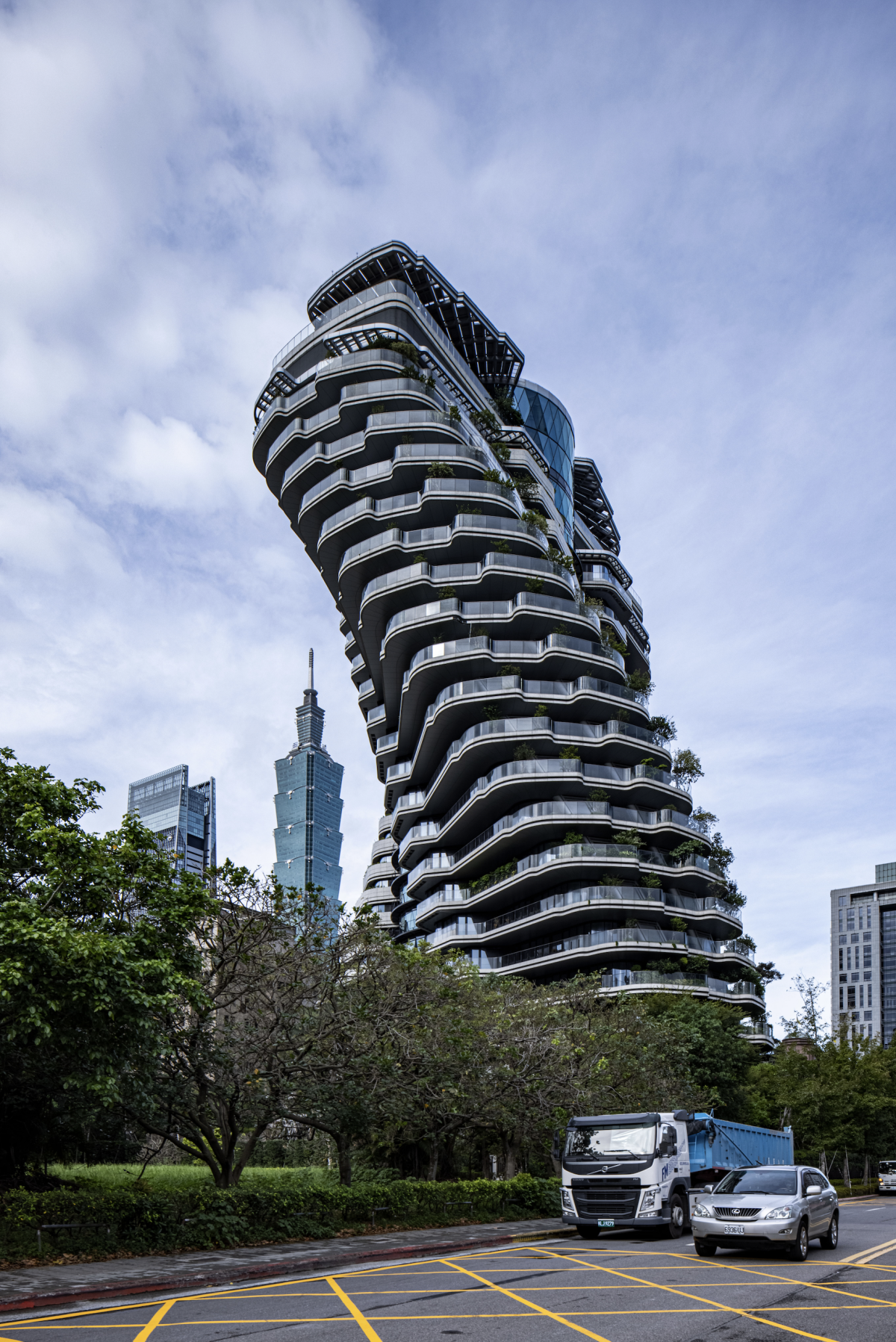 國際十大奇觀建築 陶朱隱園名列其中 精雕細琢景觀花園 只為轉身即是自然森林