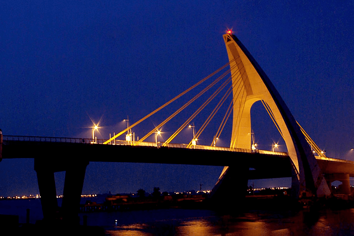 Cầu vịnh Đại Bằng
