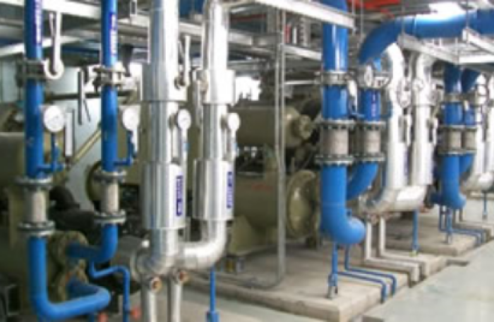 冰水主機