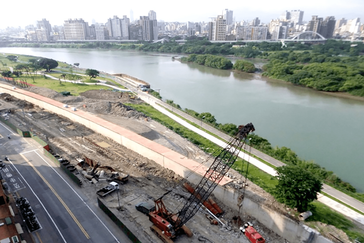 Dự &aacute;n đường v&agrave;nh đai Vĩnh H&ograve;a số 7, 8 (Tường chống lũ v&agrave; cầu vượt)